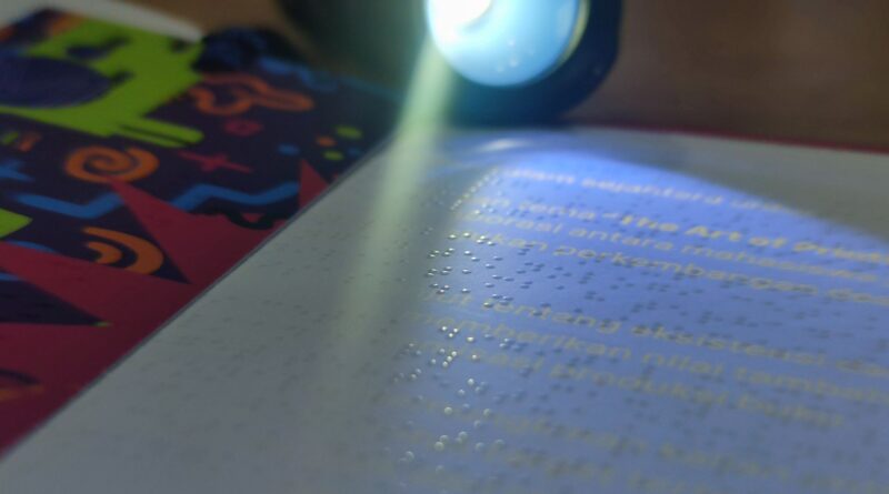 Cetak Huruf Braille di Online Print