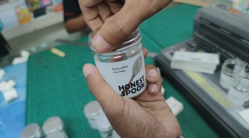 Stiker Label Untuk Kemasan Produk