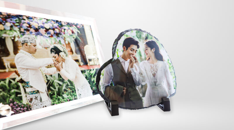 Temukan ide kado sederhana tapi berkesan dengan suvenir unik di onlineprint.co.id.