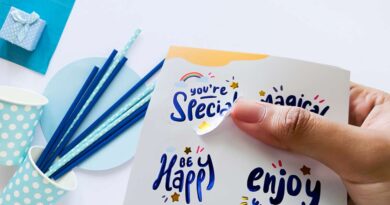 ide penggunaan custom stiker