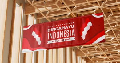 desain spanduk kemerdekaan